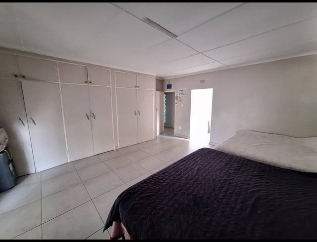 3 BEDROOM HOUSE FOR SALE IN VANDERBIJLPARK SE 7